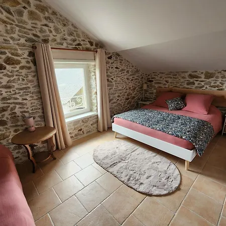 La Source, Avec Demi-pension Et Prestations Holiday home